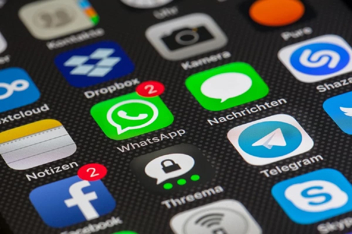 Communications Solutions for Businesses