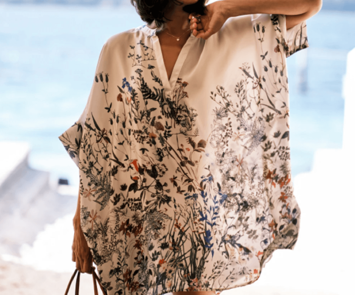 How to accessorize a tunic top