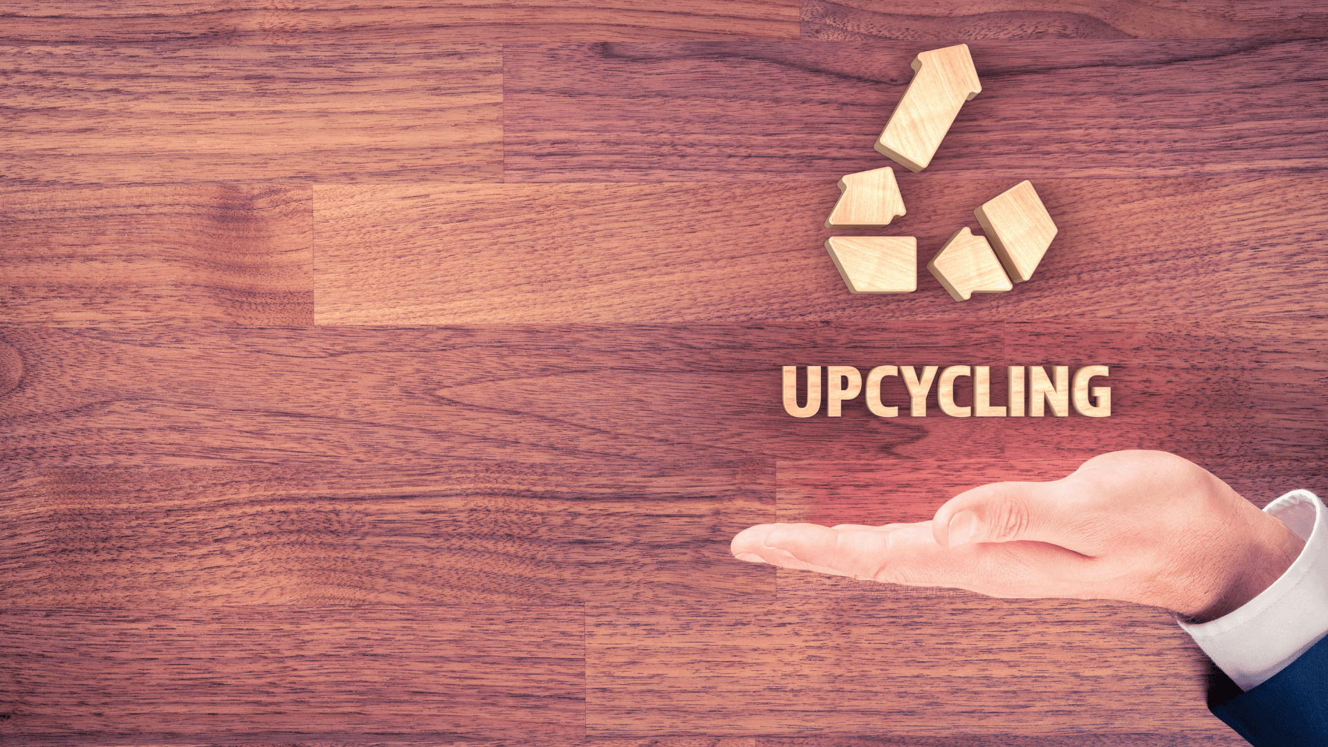 What is upcycled jewelry