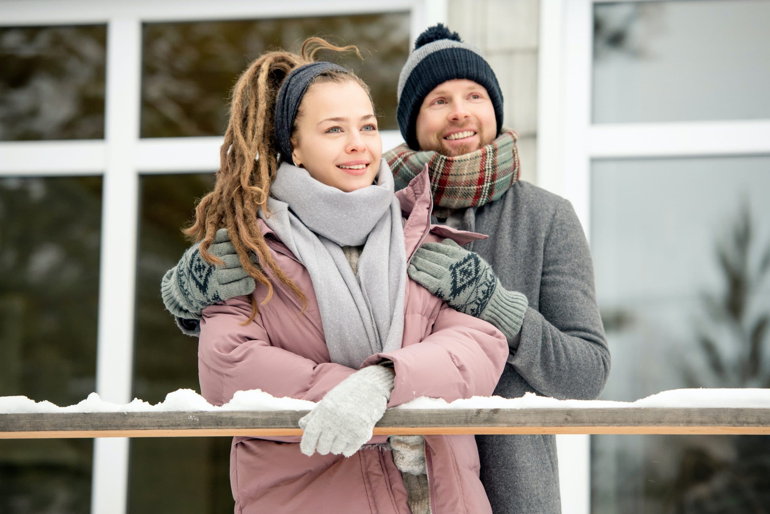 Winter Fashion: 10 Cute Ways to Wear a Winter Scarf